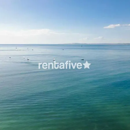 Rentafive - Nuevo - Parking - Aa - Ascensor Apartman