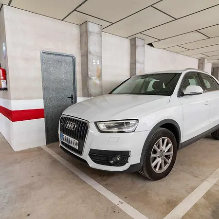 Rentafive - Nuevo - Parking - Aa - Ascensor